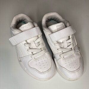 Girl puma sneakers